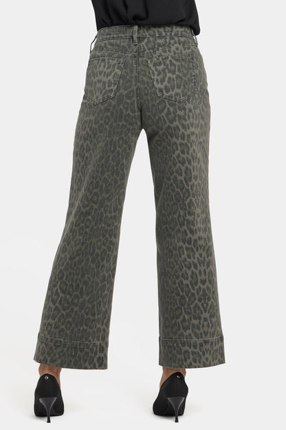 Teresa Wide Leg Ankle Jeans - Vine Leaf Leopard