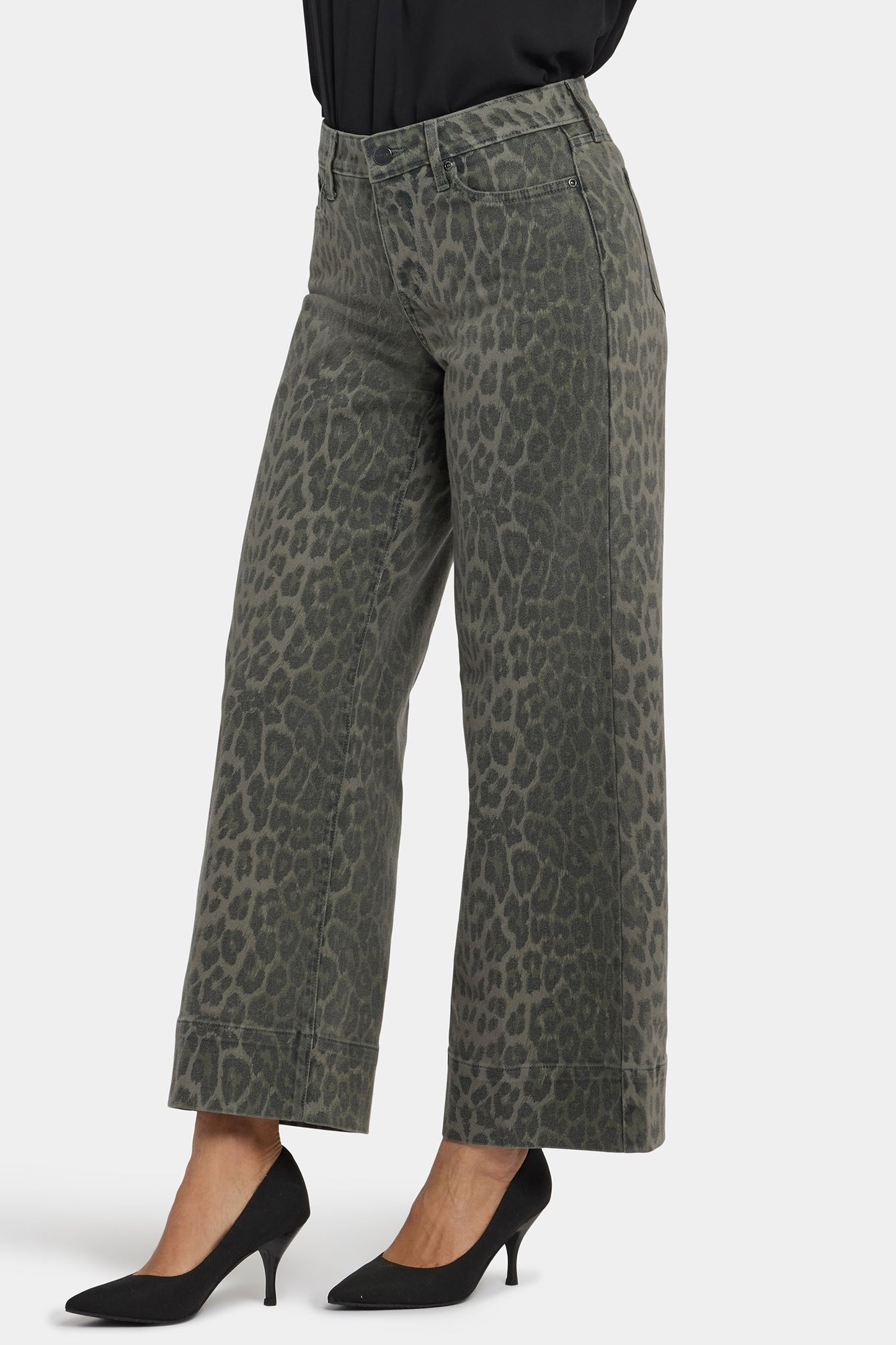 Teresa Wide Leg Ankle Jeans - Vine Leaf Leopard