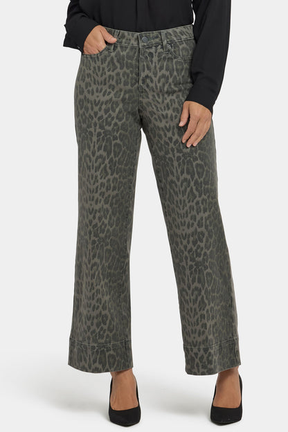 Teresa Wide Leg Ankle Jeans - Vine Leaf Leopard