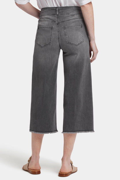 Brigitte Wide Leg Capri Jeans - Frontera Bluffs