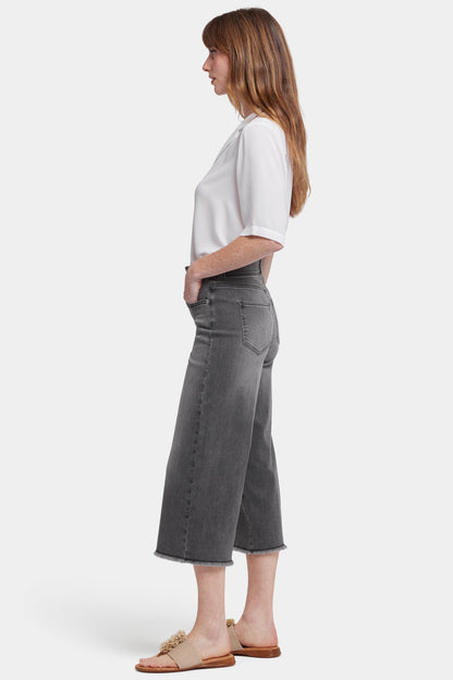 Brigitte Wide Leg Capri Jeans - Frontera Bluffs