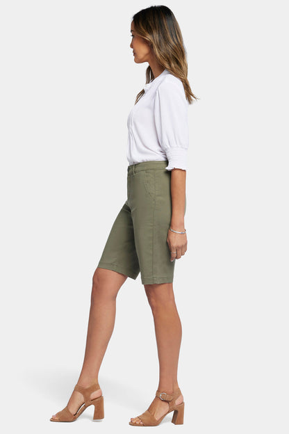 Bermuda Shorts - Avocado