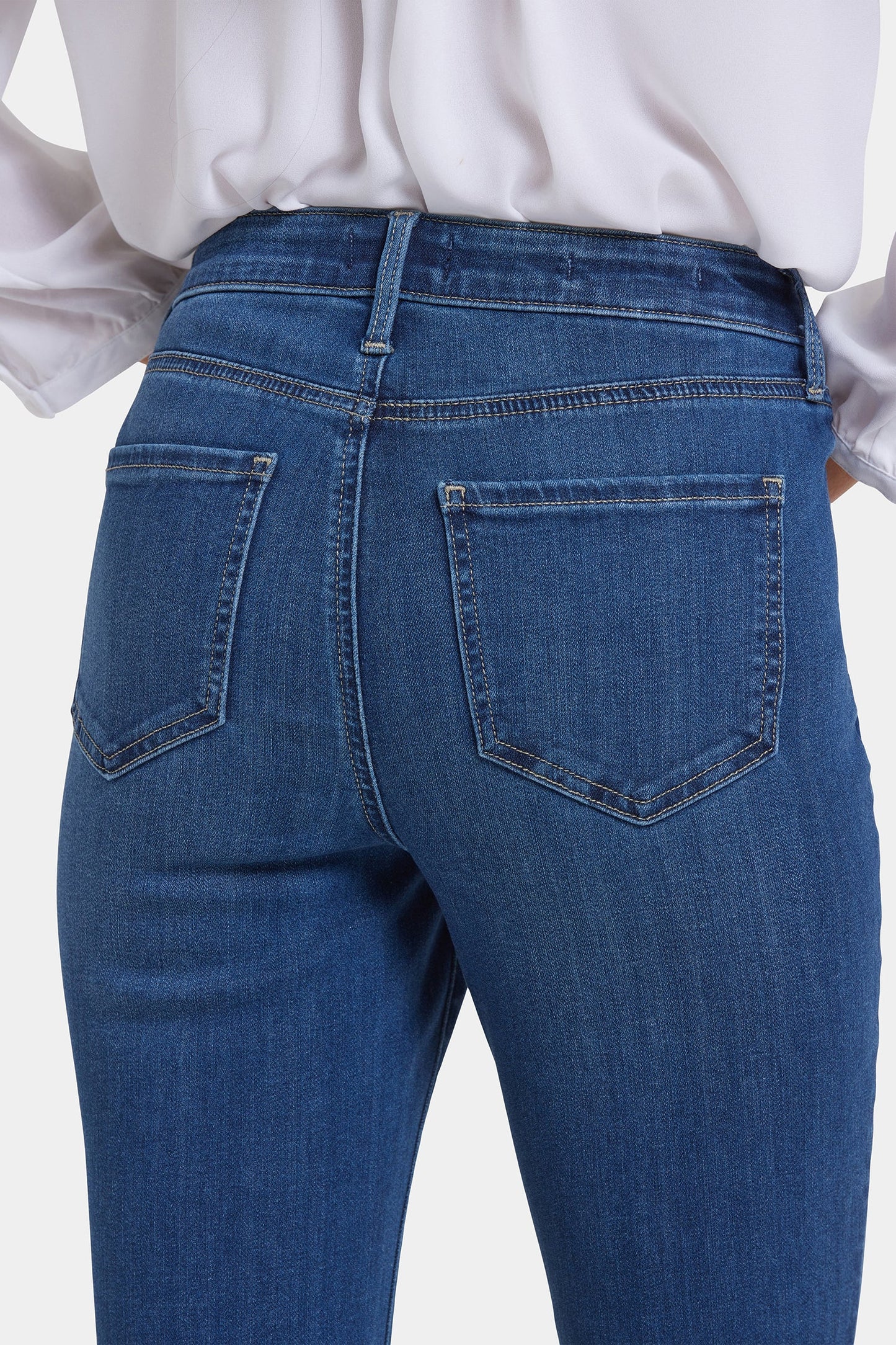 Billie Mini Bootcut Jeans In Petite - Vintage Lapis