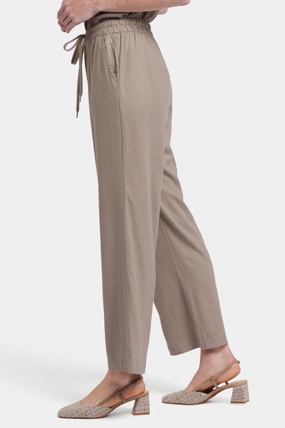 Relaxed Drawstring Pull-On Pants In Petite - Saddlewood