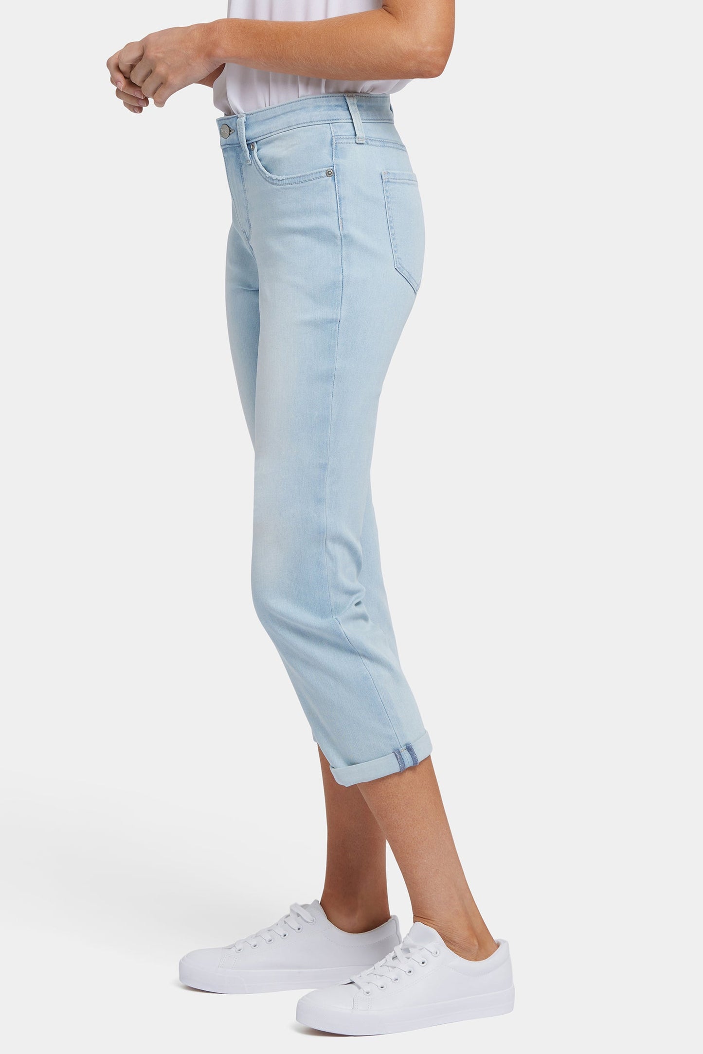 Chloe Skinny Capri Jeans In Petite - Clear Waters