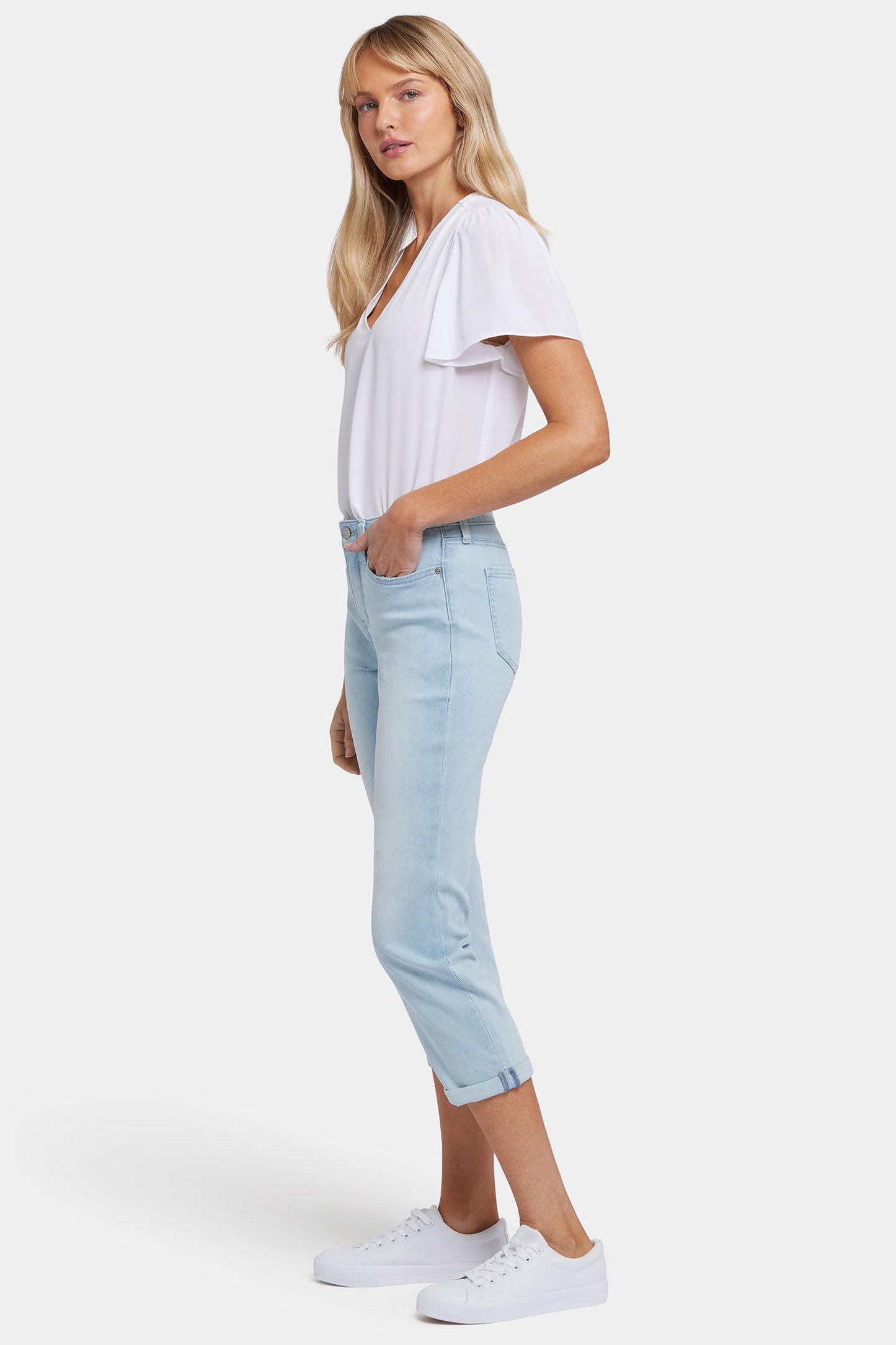 Chloe Skinny Capri Jeans In Petite - Clear Waters
