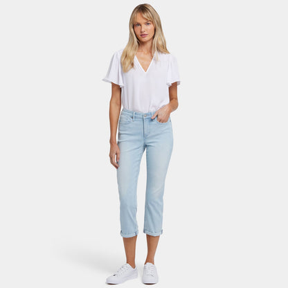 Chloe Skinny Capri Jeans In Petite - Clear Waters