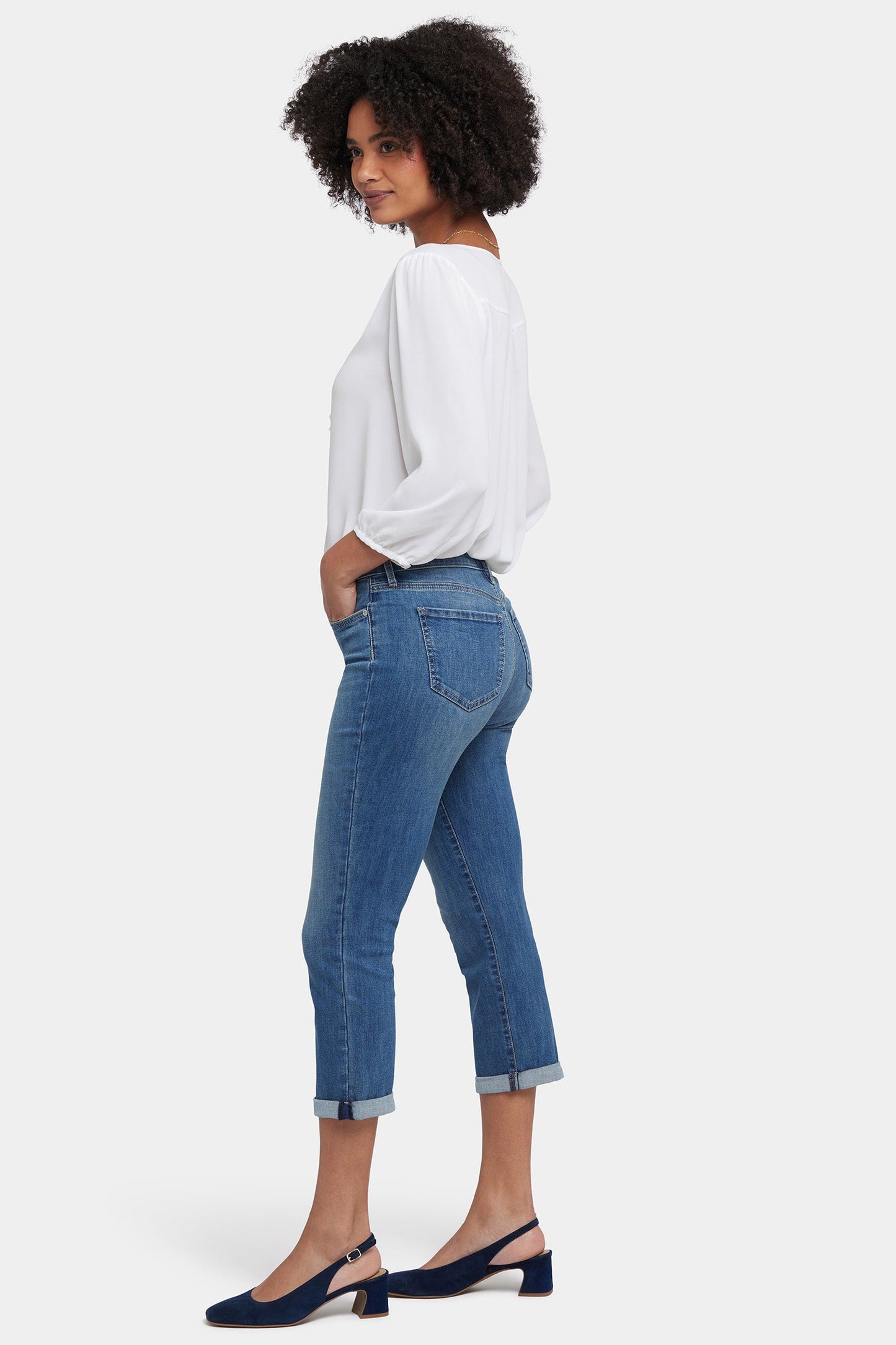 Chloe Skinny Capri Jeans In Petite - Costa Brava