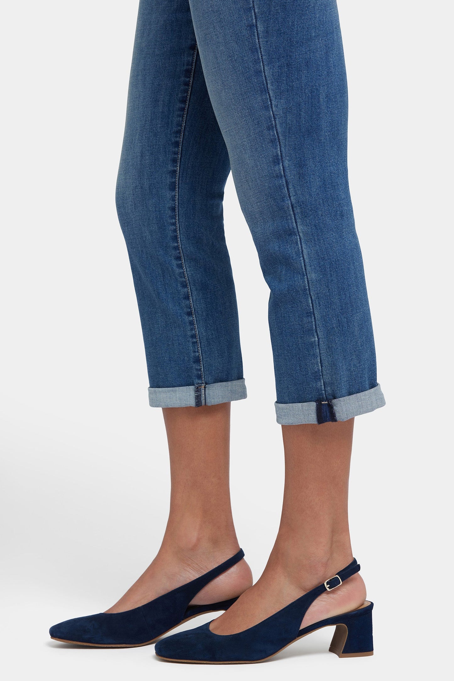 Chloe Skinny Capri Jeans In Petite - Costa Brava