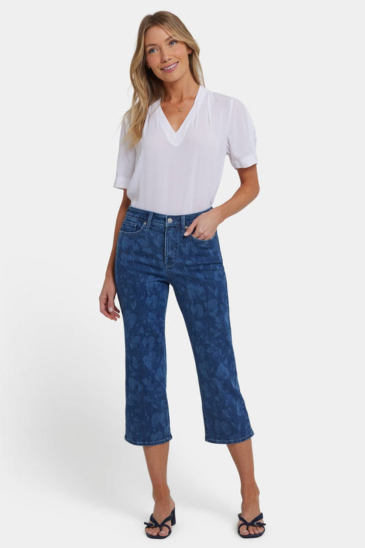 Joni Relaxed Capri Jeans In Petite - Indigo Bella