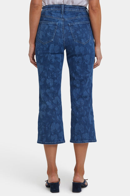 Joni Relaxed Capri Jeans In Petite - Indigo Bella