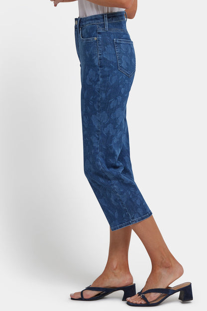 Joni Relaxed Capri Jeans In Petite - Indigo Bella