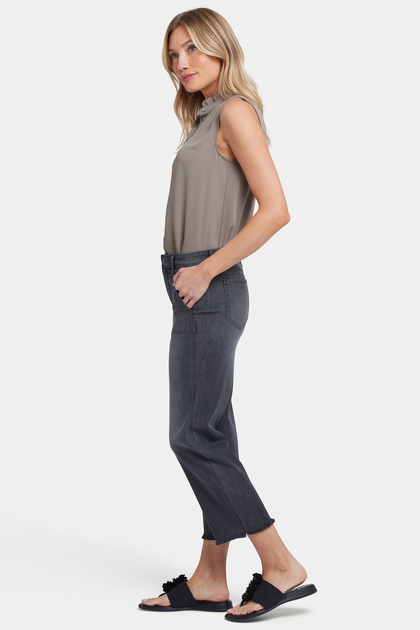 Relaxed Piper Crop Jeans In Petite - Castile Dream