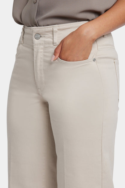 Brigitte Wide Leg Capri Jeans In Petite - Feather