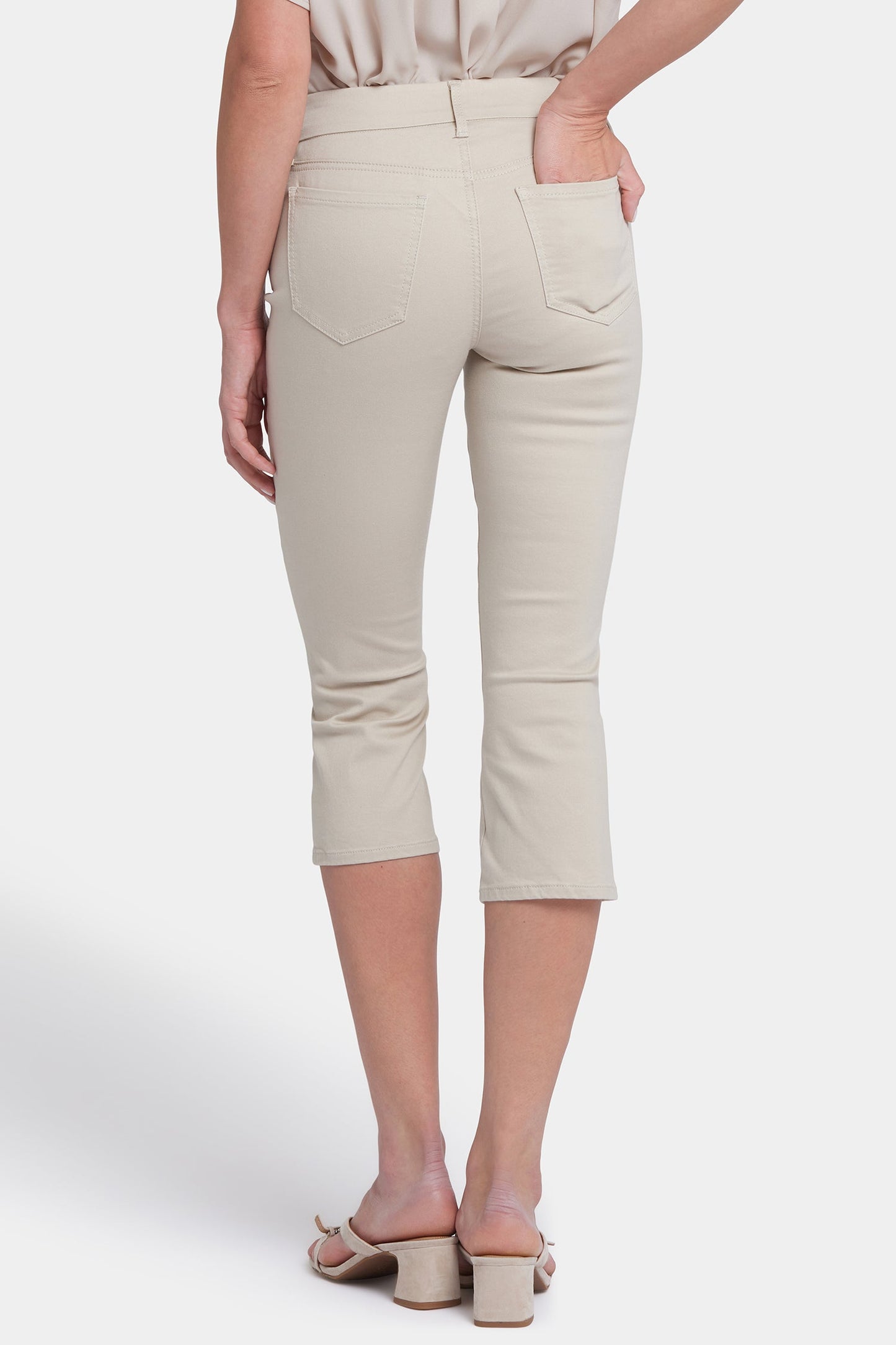 Waist-Match™ Marilyn Straight Crop Jeans In Petite - Feather