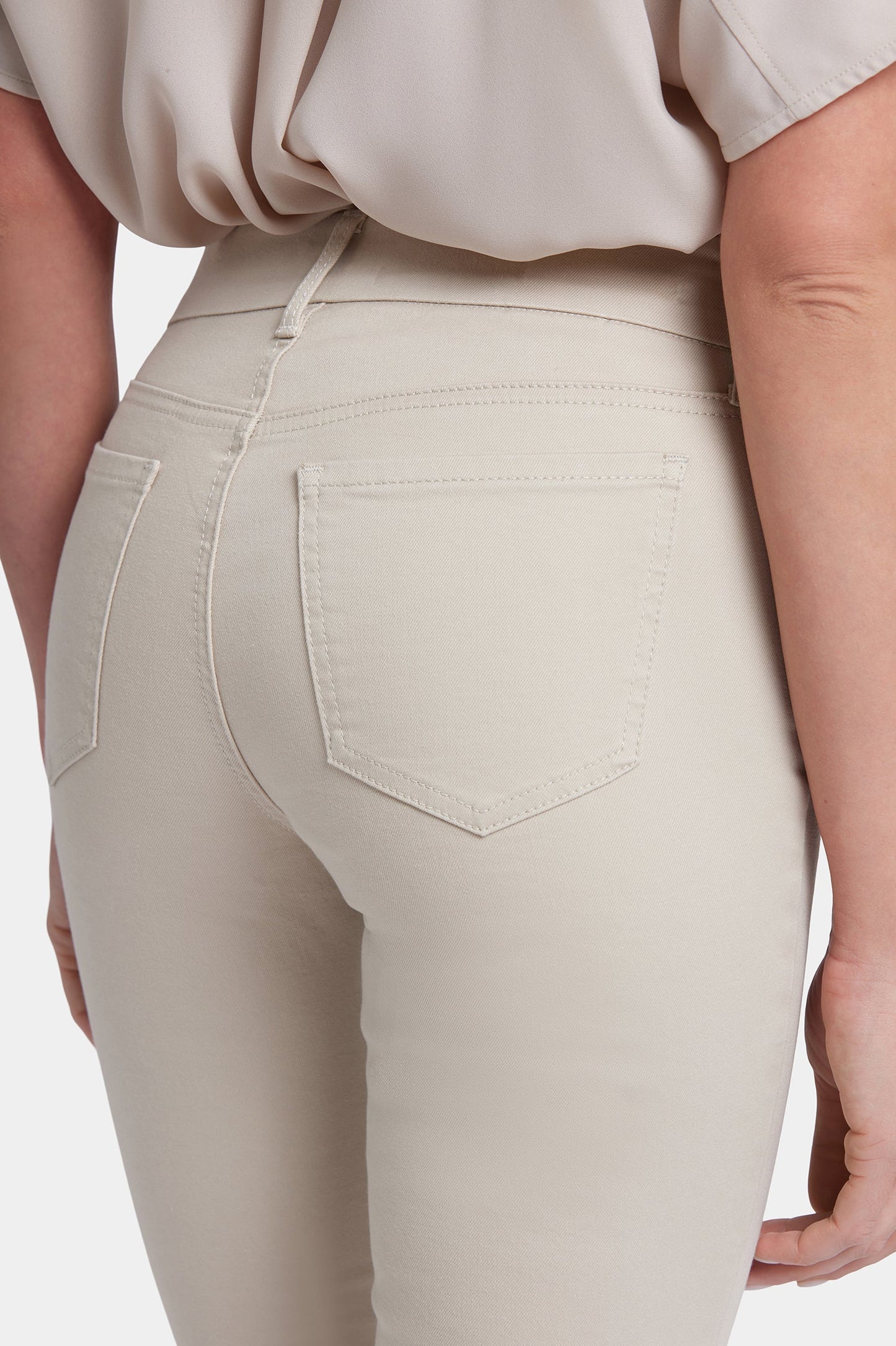 Waist-Match™ Marilyn Straight Crop Jeans In Petite - Feather