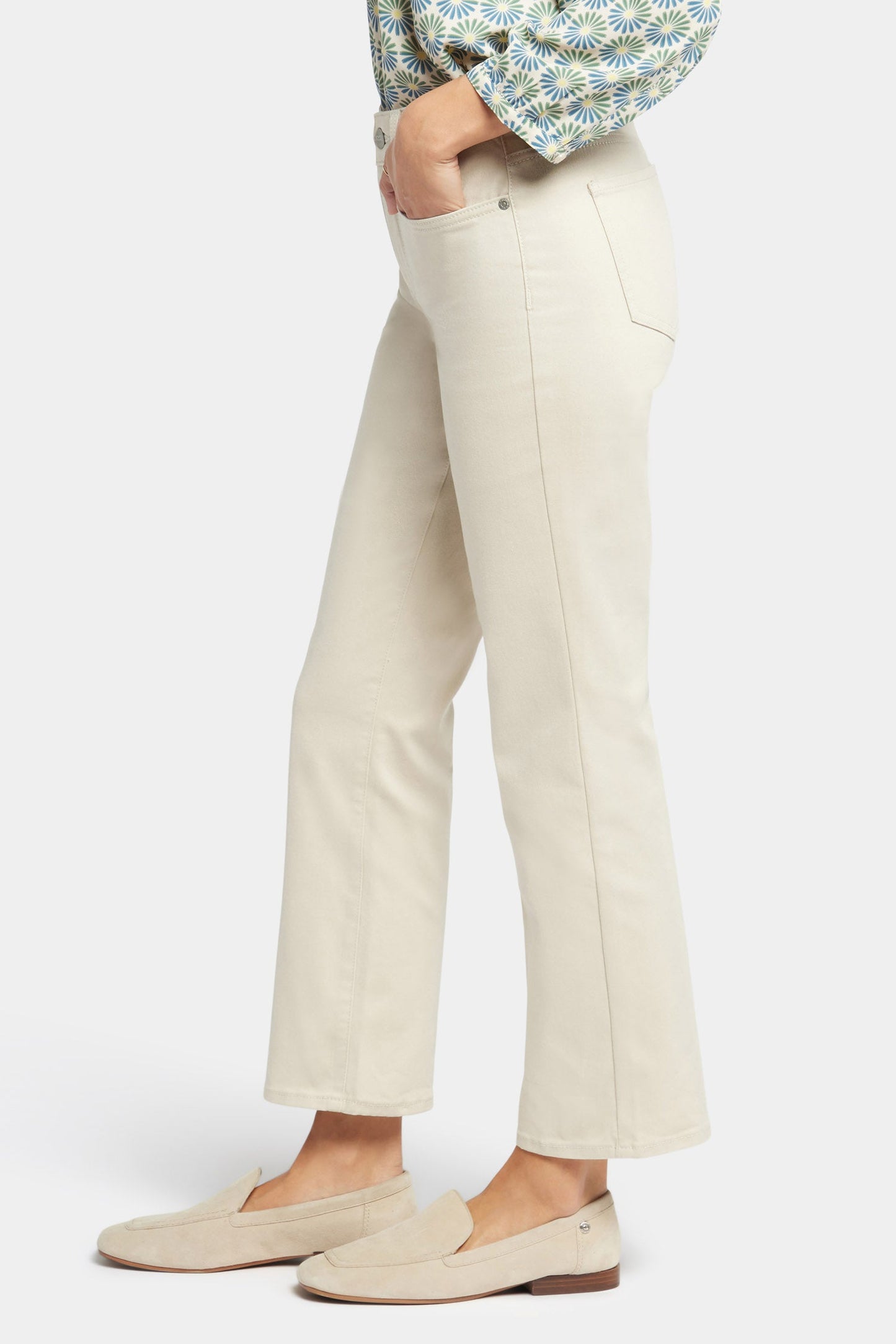 Marilyn Straight Ankle Jeans In Petite - Feather