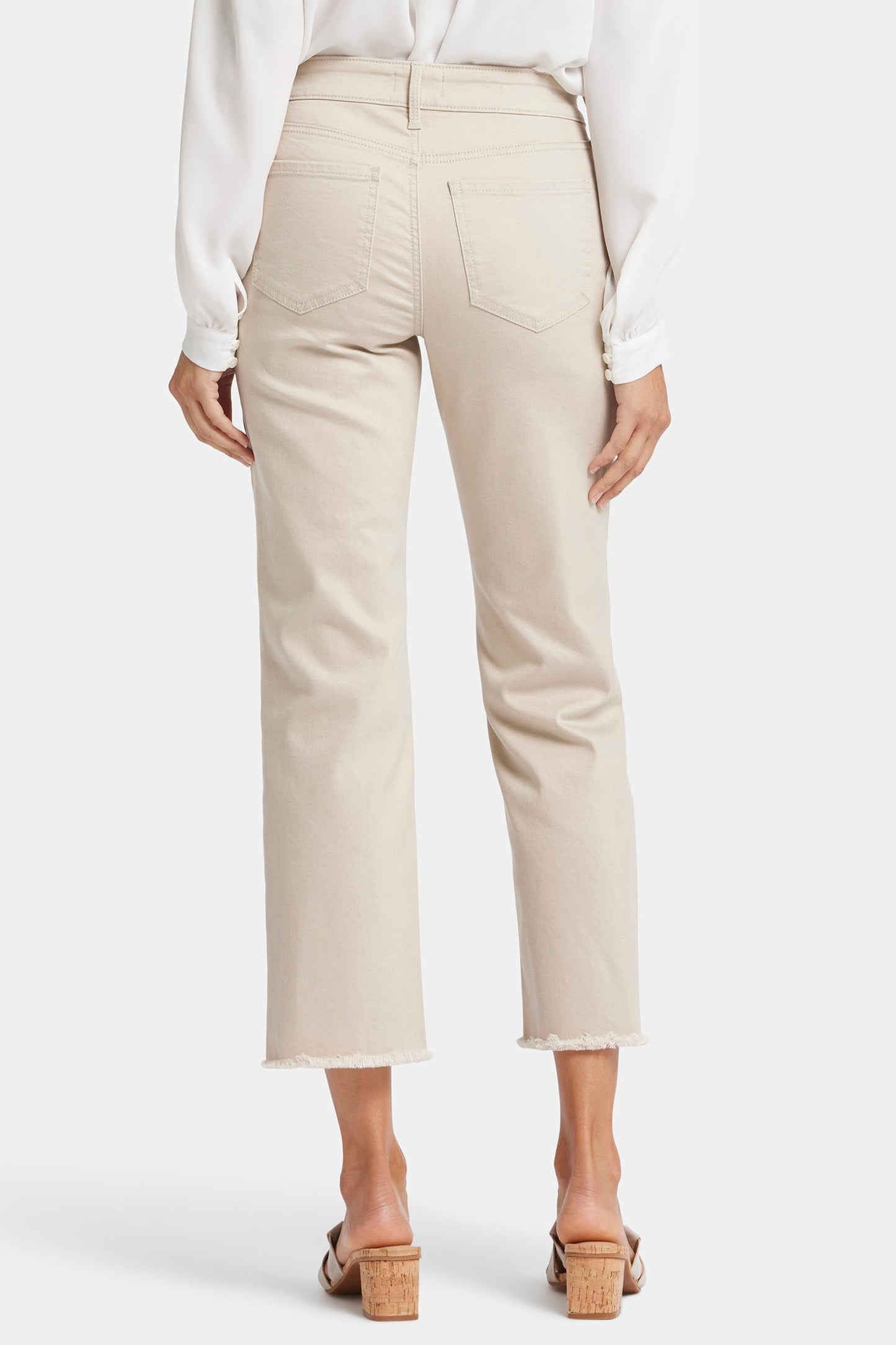 Marilyn Straight Ankle Jeans In Petite - Feather