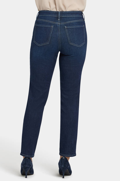 Margot Girlfriend Jeans In Petite - Midnight Breeze