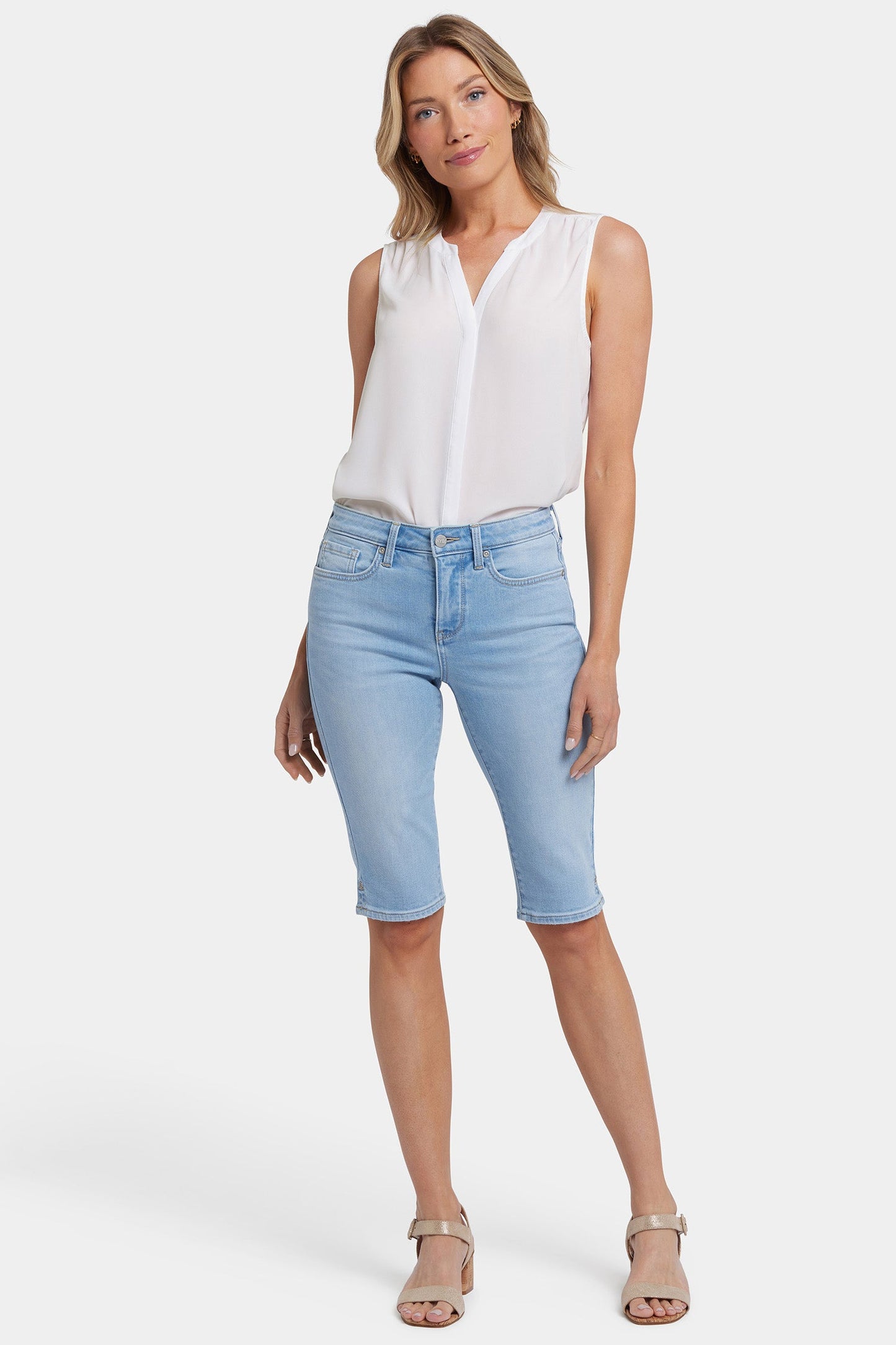 Sophie Bike Capri Jeans In Petite - Canary Beach