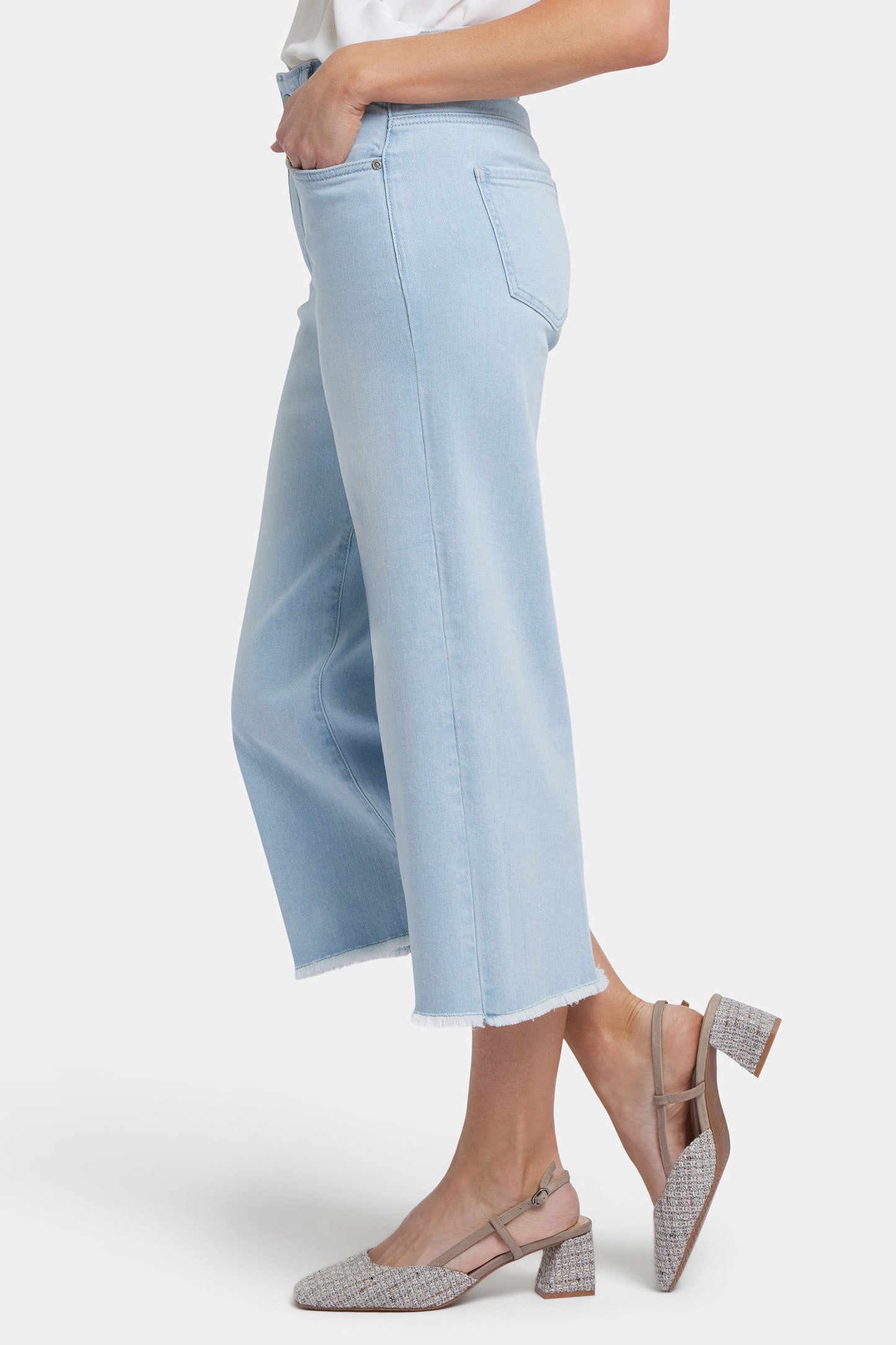 Brigitte Wide Leg Capri Jeans In Petite - Clear Waters