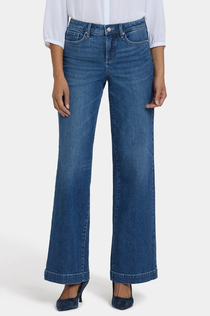 Teresa Wide Leg Jeans In Petite - Lake Notre-Dame