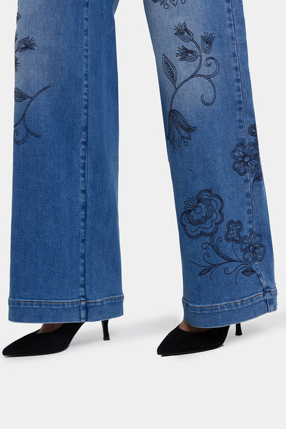 Teresa Wide Leg Jeans In Petite - Water Canyon
