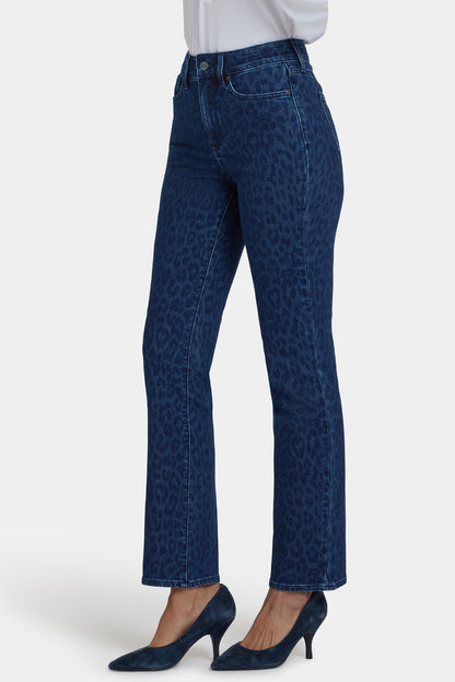Marilyn Straight Jeans In Petite - Dark Denim Leopard