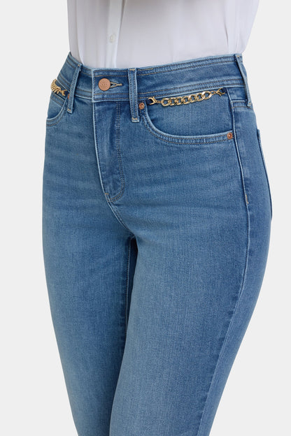 Marilyn Straight Jeans In Petite - Bastille Sea