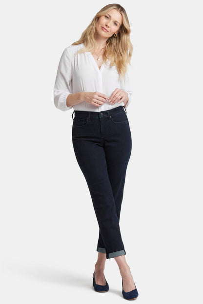 Margot Girlfriend Jeans In Petite - Midnight Falls