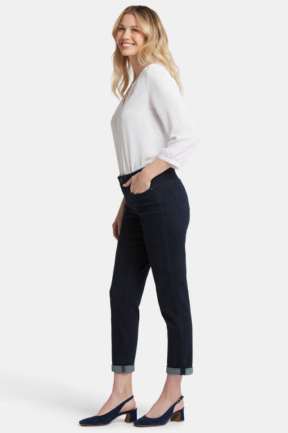 Margot Girlfriend Jeans In Petite - Midnight Falls