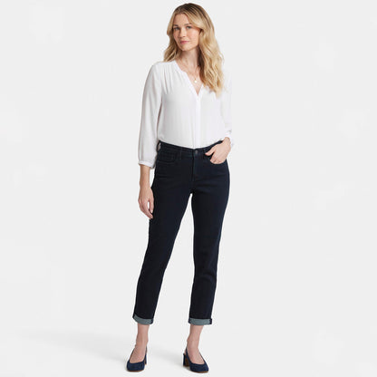 Margot Girlfriend Jeans In Petite - Midnight Falls