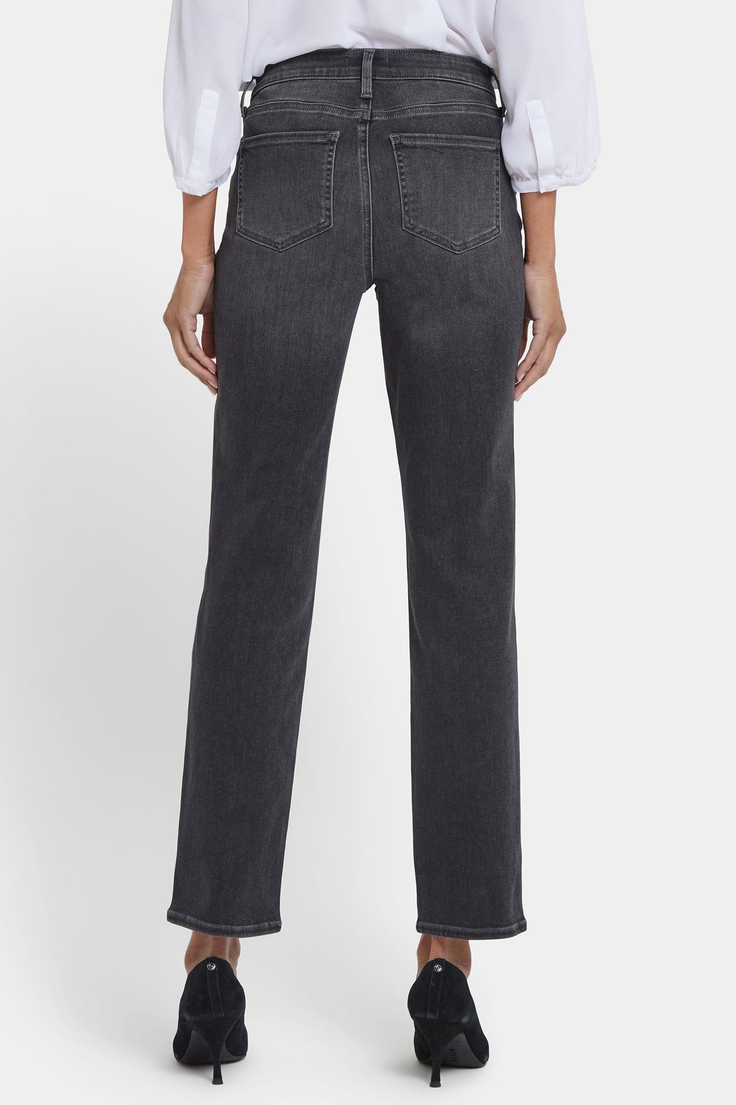 Sheri Slim Jeans In Petite - Gloomy Marais