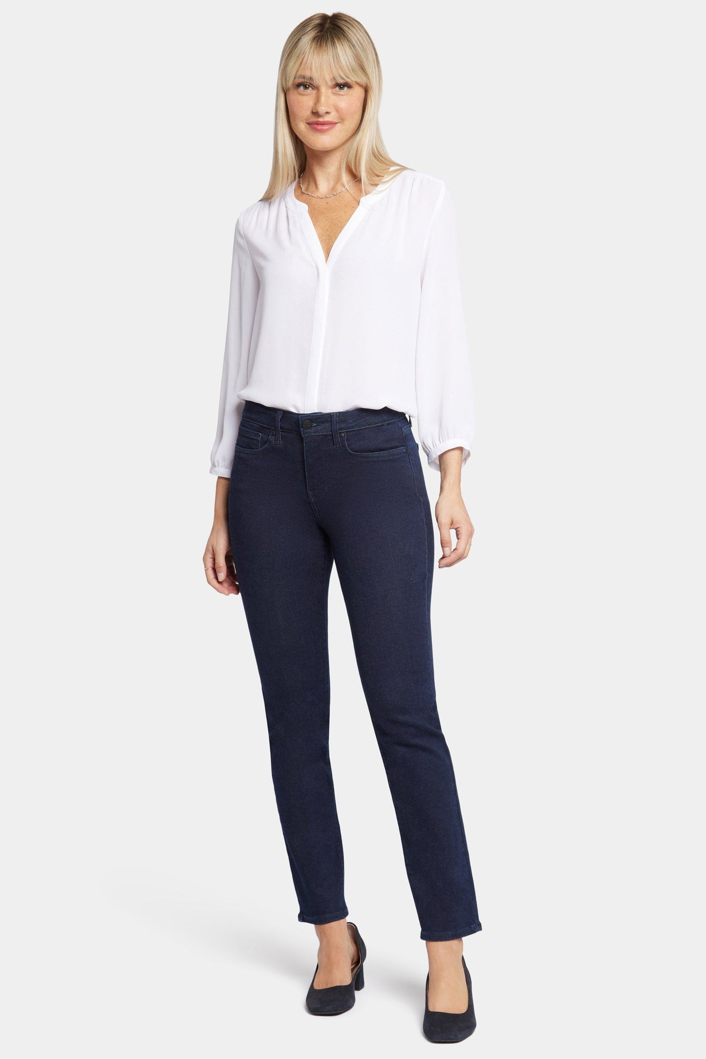 Sheri Slim Jeans In Petite - Rinse