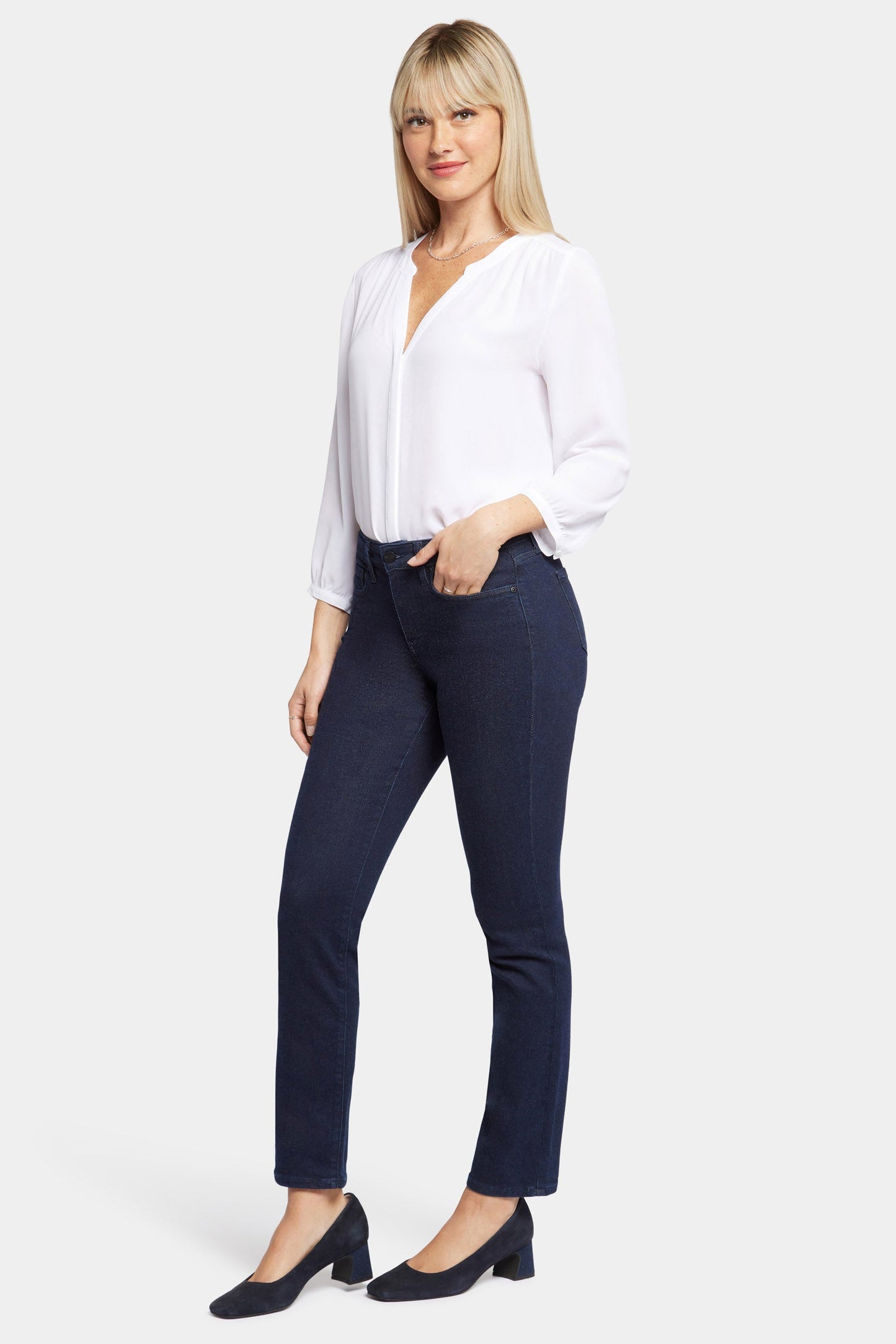 Sheri Slim Jeans In Petite - Rinse