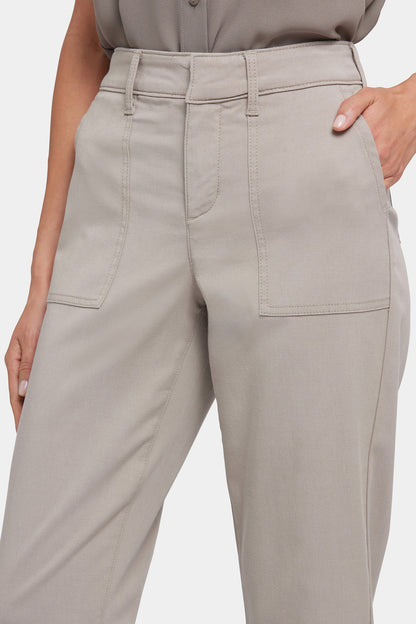 Utility Pants In Petite - Saddlewood