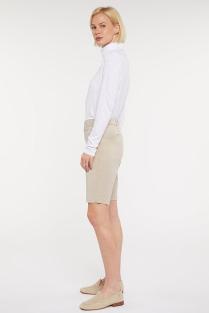 Bermuda Shorts In Petite - Feather