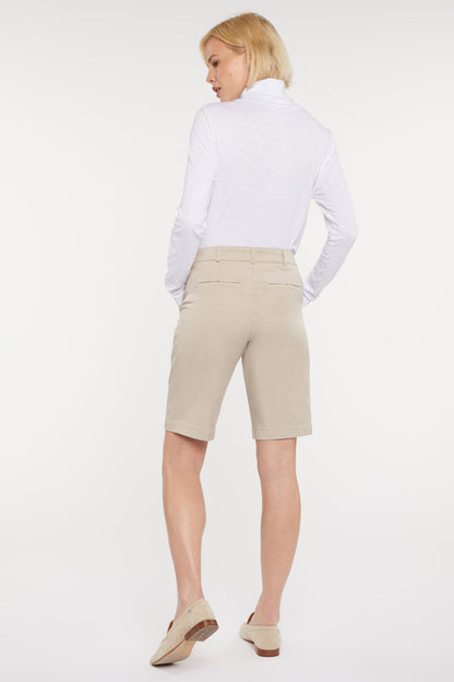 Bermuda Shorts In Petite - Feather
