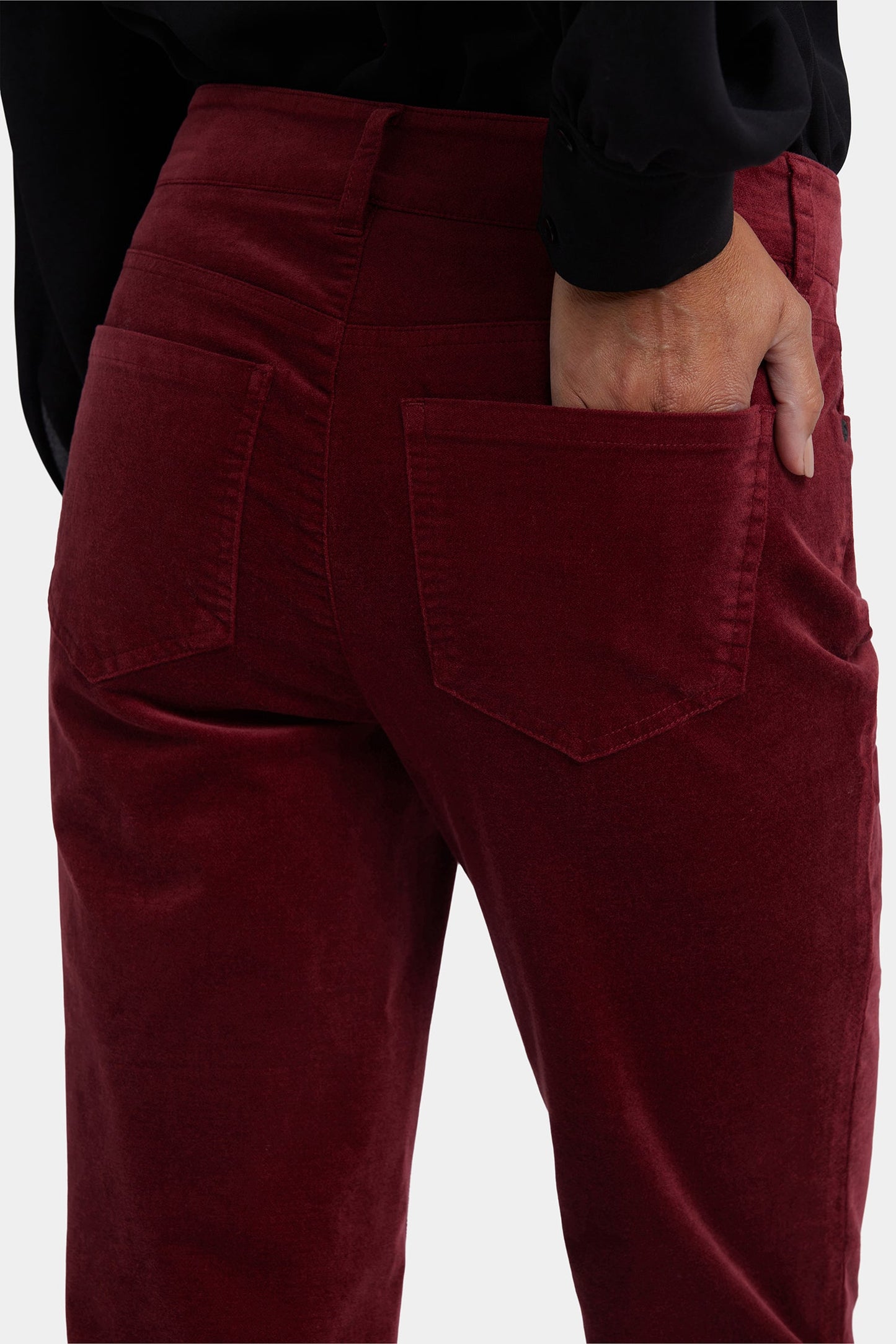Marilyn Straight Pants In Petite - Wild Currant