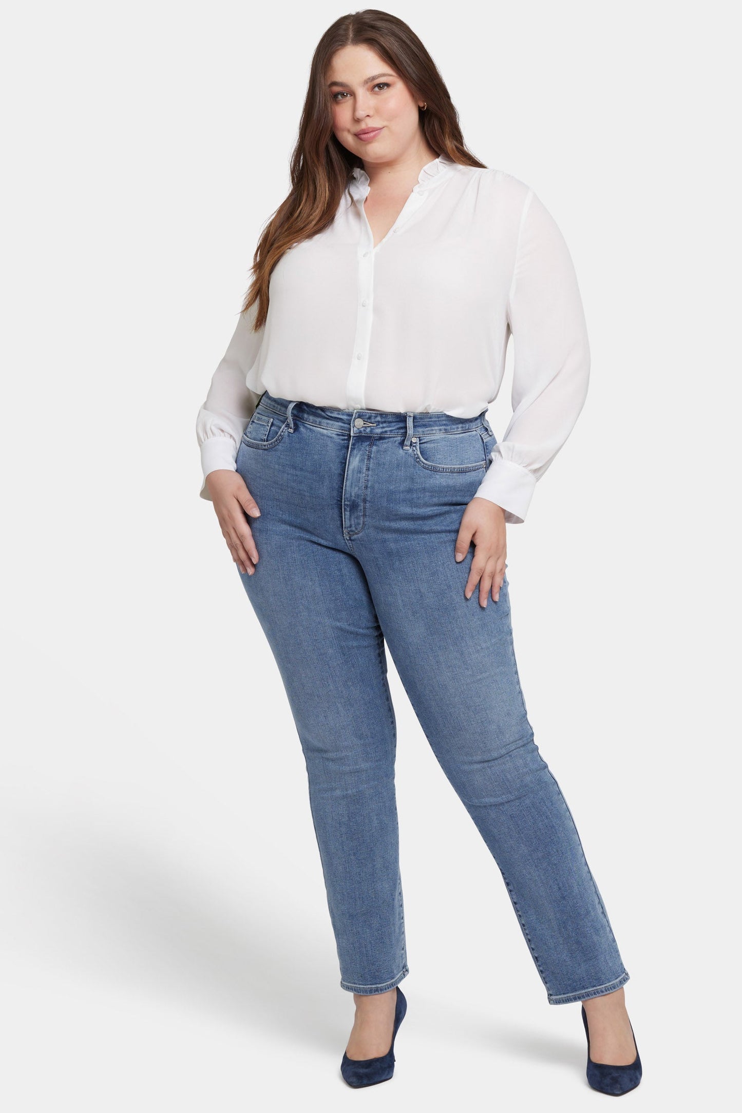 Marilyn Straight Jeans In Plus Size - Hayden Valley