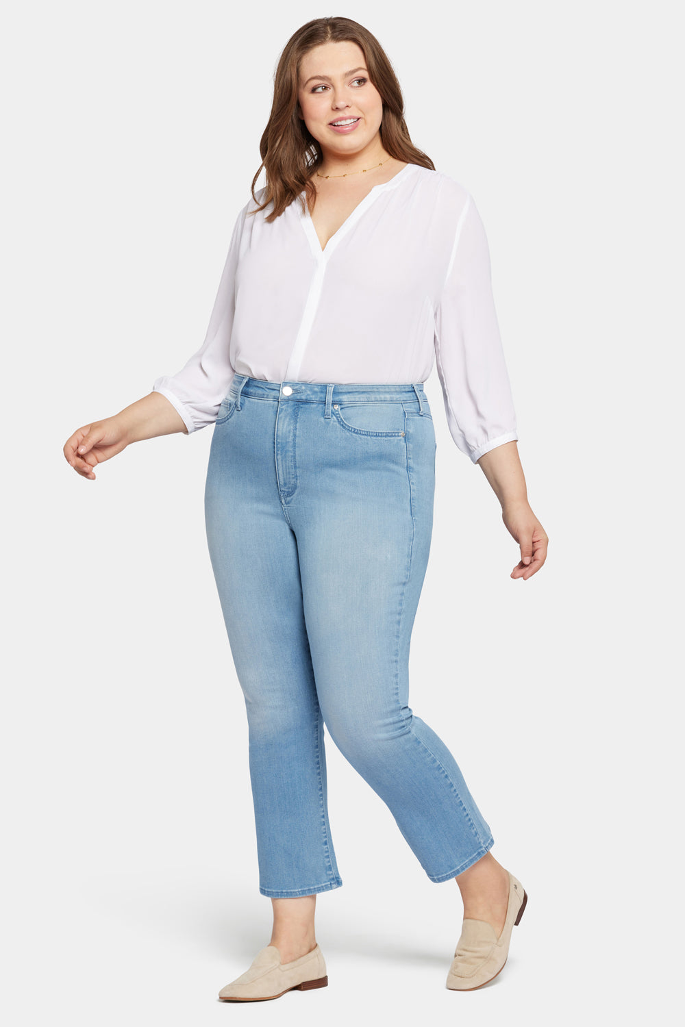 Slim Bootcut Ankle Jeans In Plus Size - Lustre