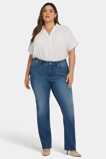 Marilyn Straight Jeans In Plus Size - Cool Marine