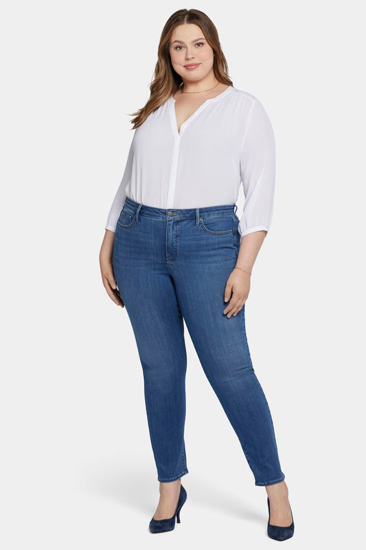Sheri Slim Jeans In Plus Size - Rockford