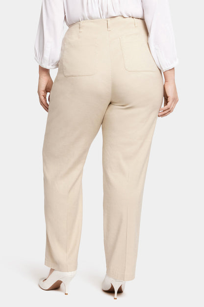 Marilyn Straight Pants In Plus Size - Feather
