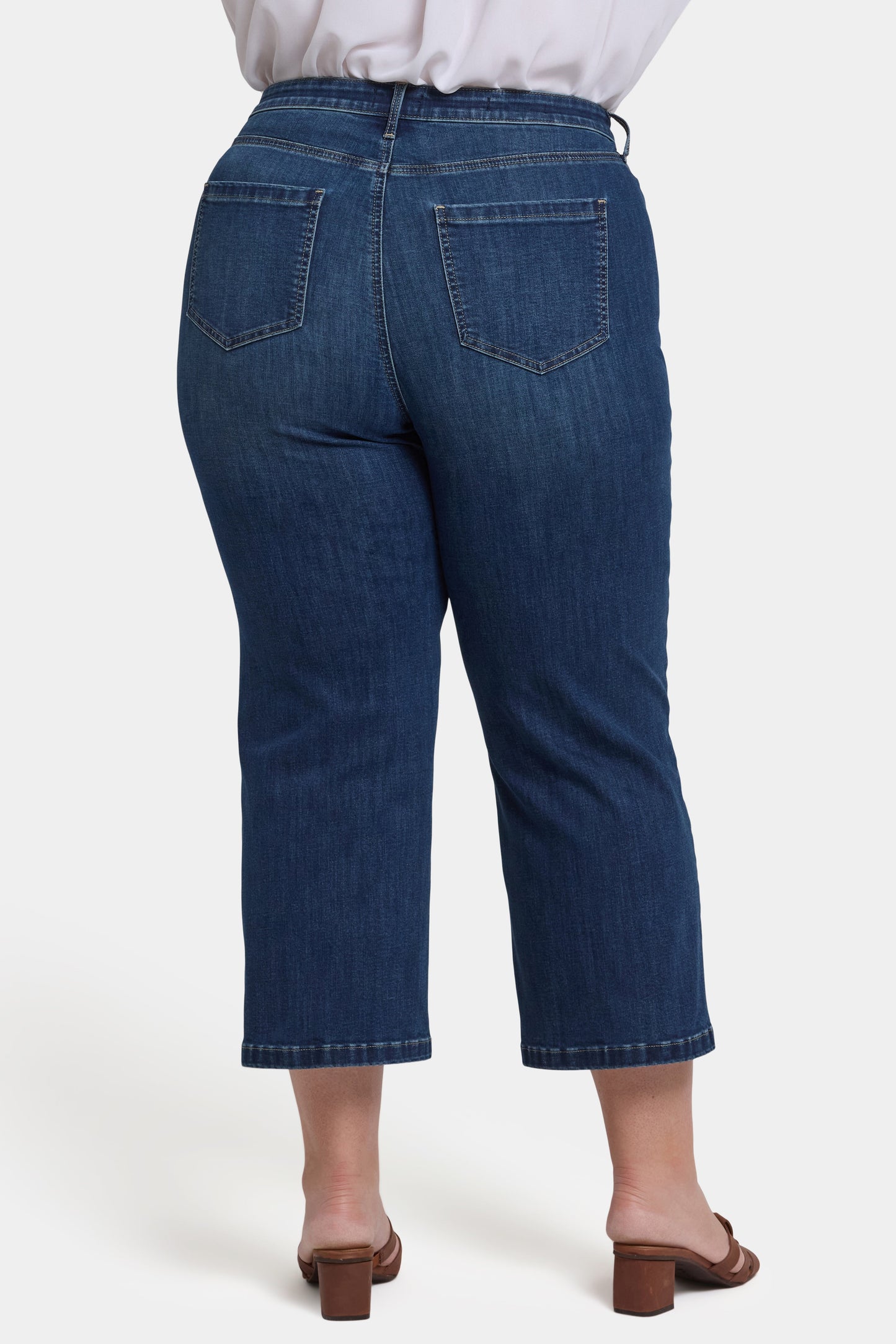 Coco Relaxed Wide Leg Crop Jeans In Plus Size - Rio Rapids