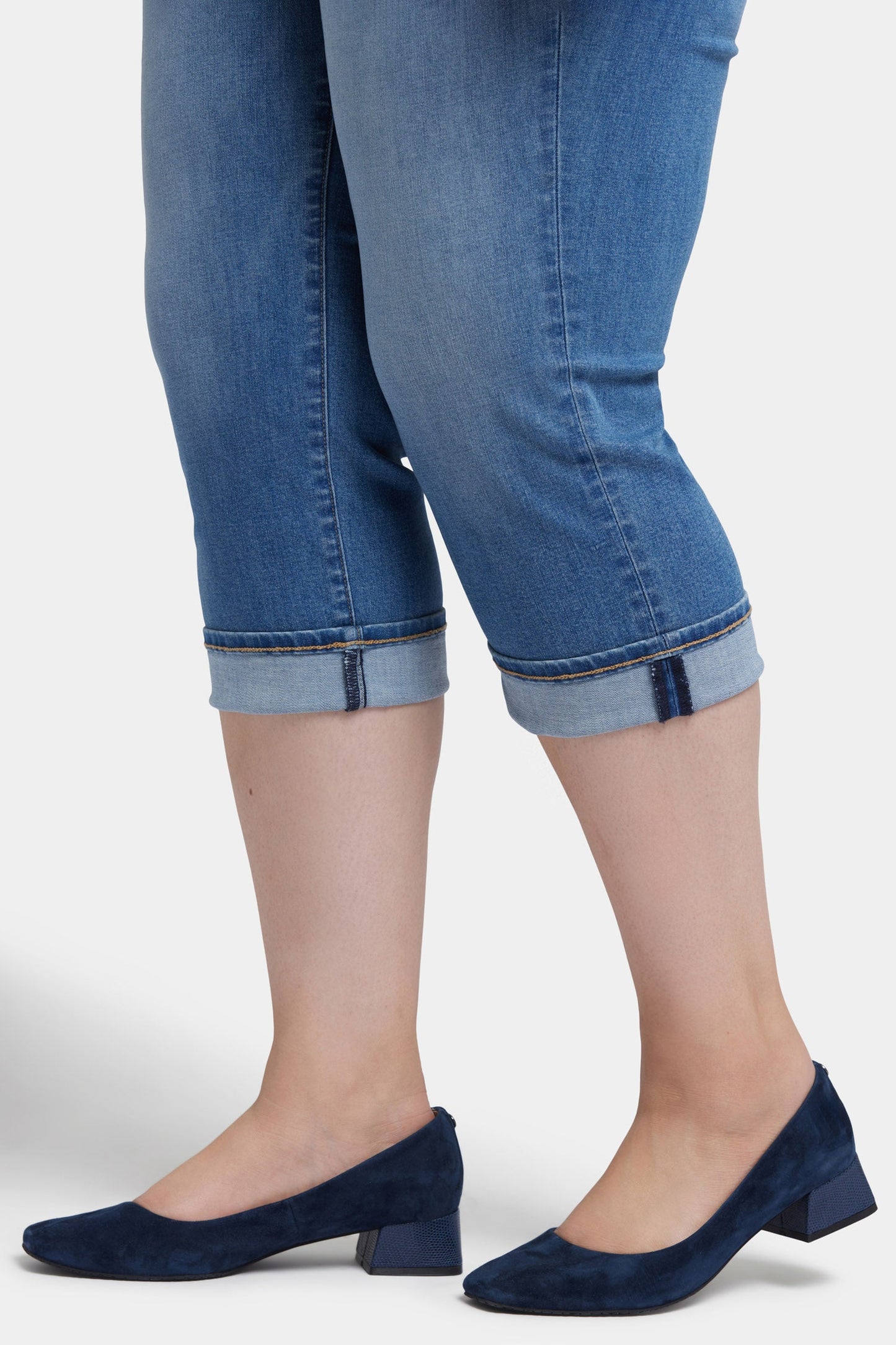 Marilyn Straight Crop Jeans In Plus Size - Water Canyon