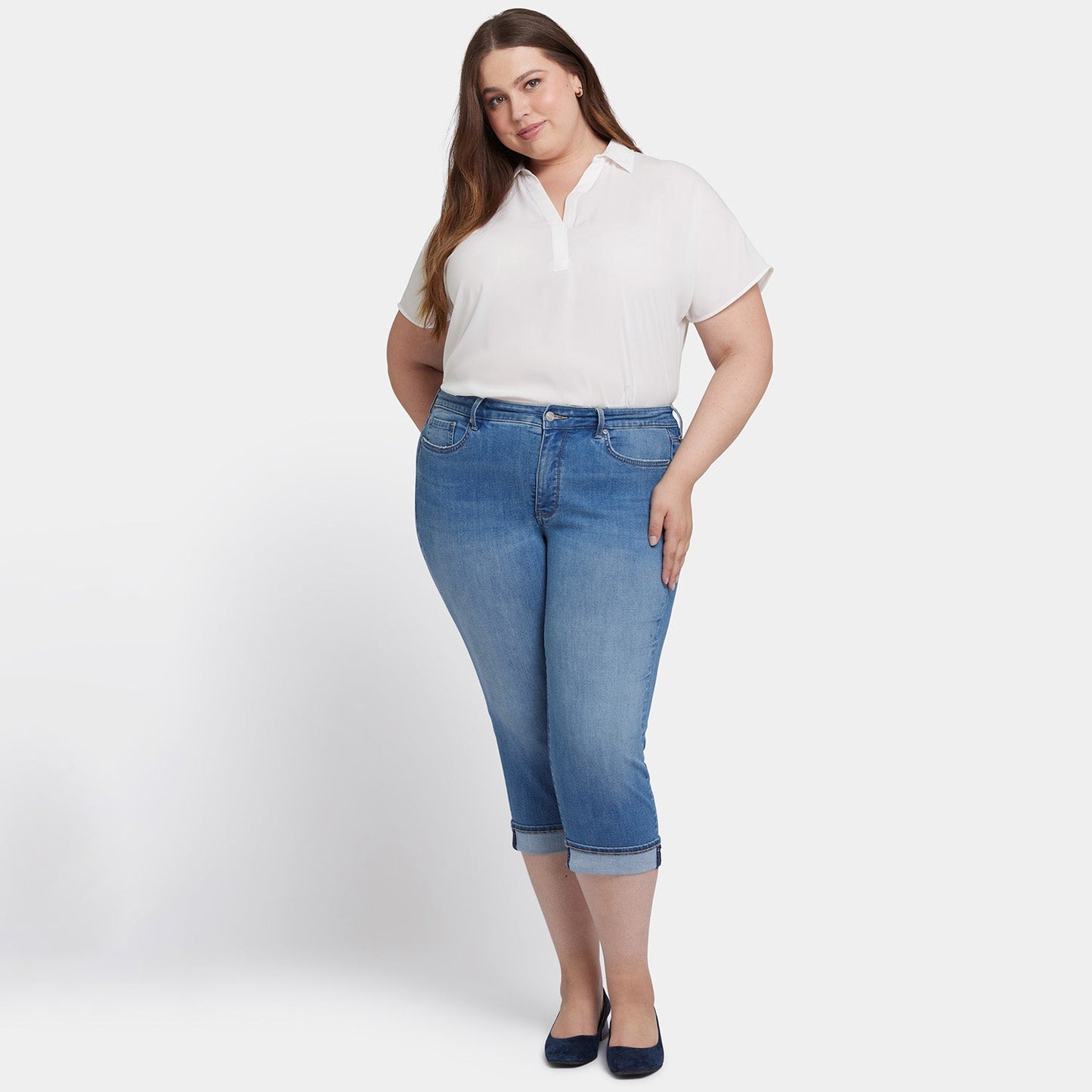 Marilyn Straight Crop Jeans In Plus Size - Water Canyon