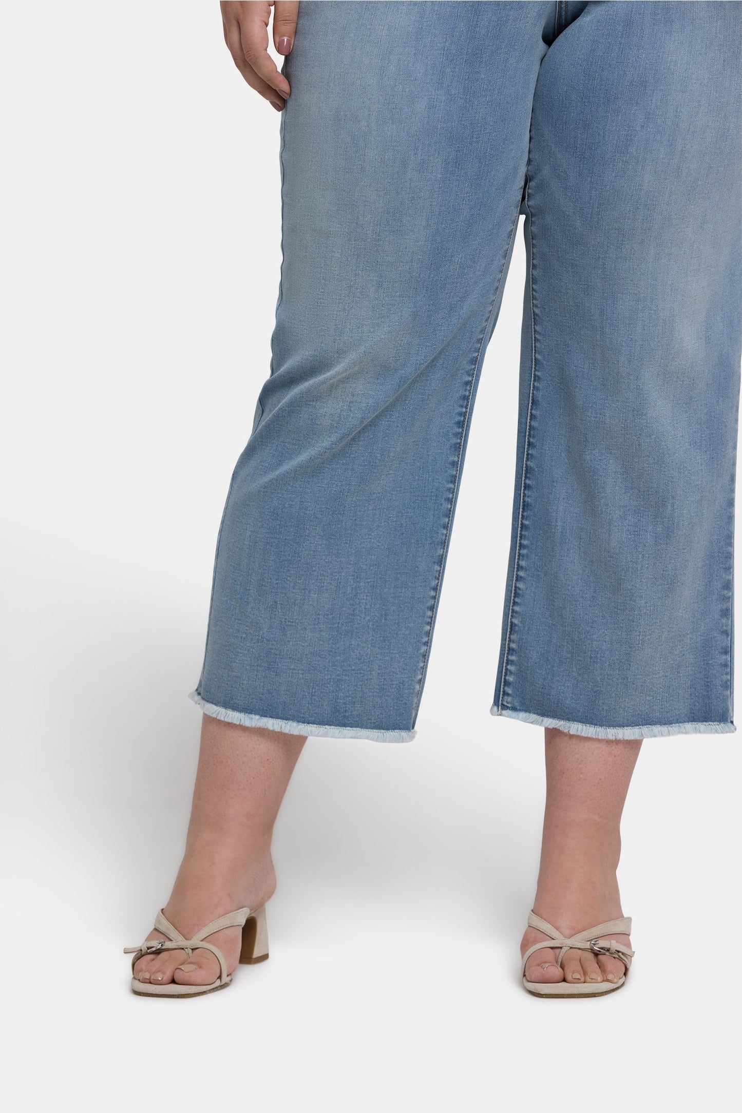 Coco Relaxed Wide Leg Crop Jeans In Plus Size - Santiago Sea