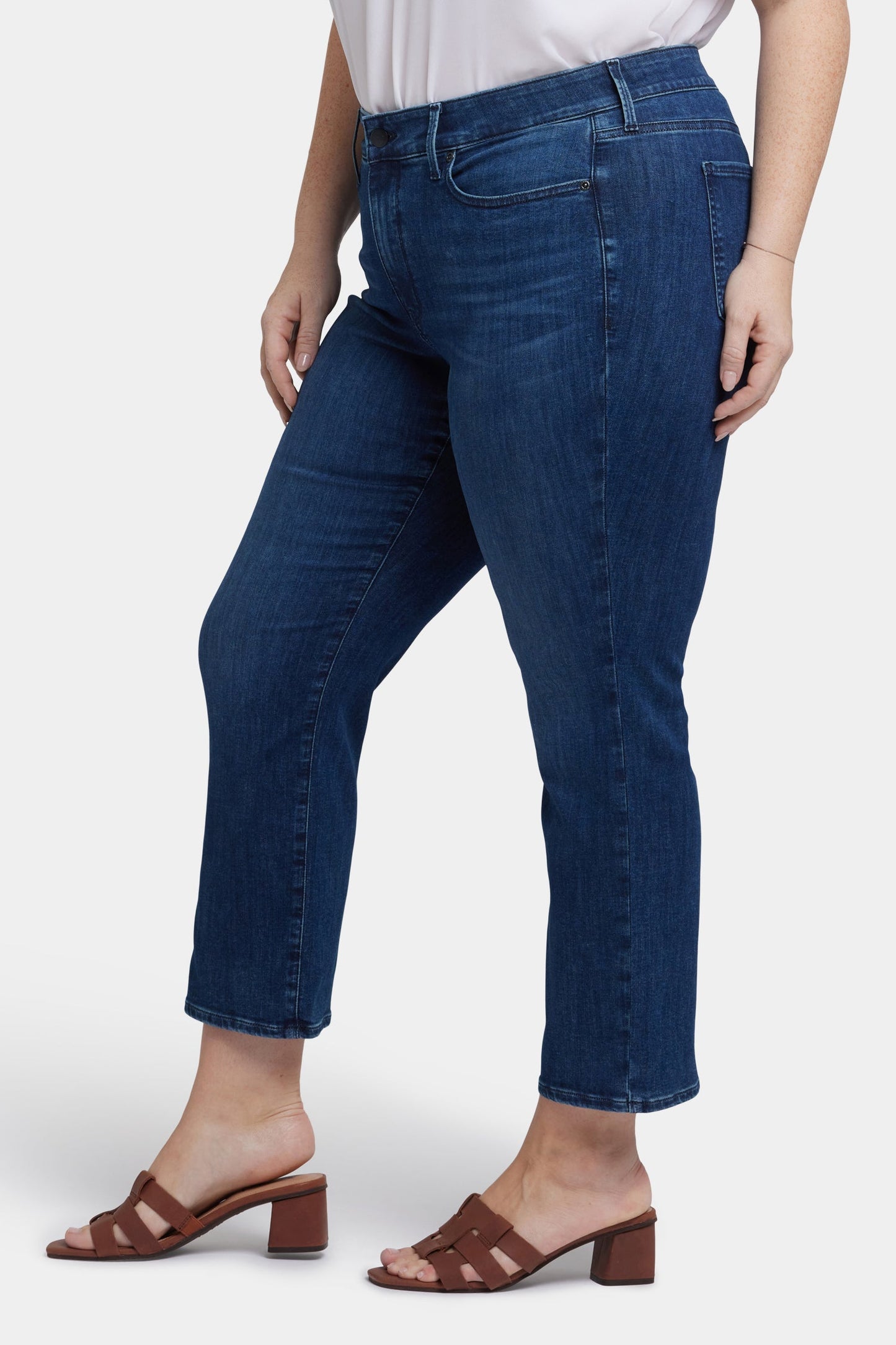 Marilyn Straight Ankle Jeans In Plus Size - Ibiza Blues