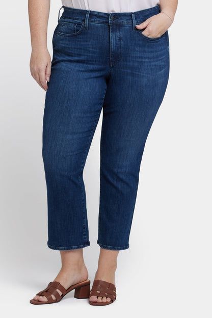 Marilyn Straight Ankle Jeans In Plus Size - Ibiza Blues